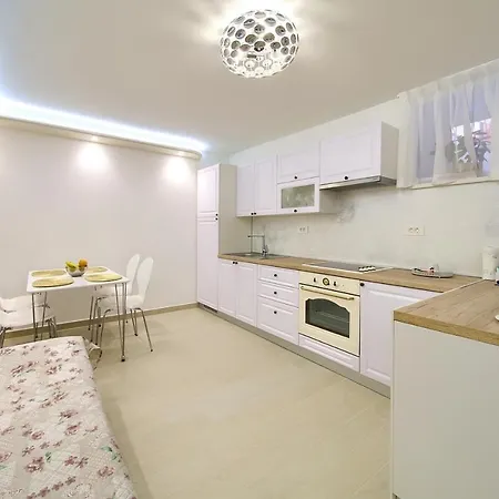 Casa Aurelia - Mali Tone * 克尔克